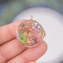 Load image into Gallery viewer, Assorted Pendants