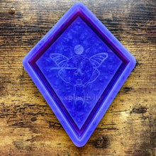 Load image into Gallery viewer, 6.5" Vodou Priestess Tray Mold