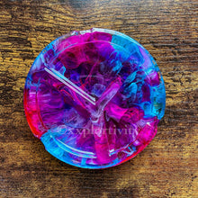 Load image into Gallery viewer, 4.5” Peace Sign Ashtray
