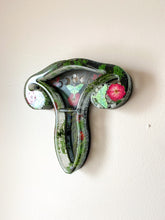 Load image into Gallery viewer, 8.5” Uterus Tray or Wall Shelf Mold