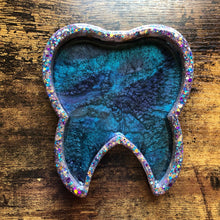 Load image into Gallery viewer, Tooth Trinket Tray Mold