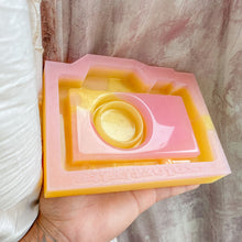 Load image into Gallery viewer, 6” Camera Ashtray Mold