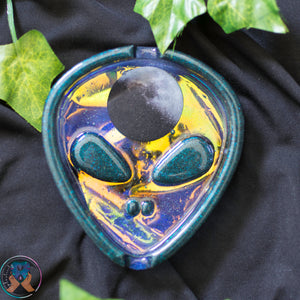 4.375" Inky Holographic Alien Head Ashtray