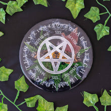 Load image into Gallery viewer, Death&#39;s Head Hawk Moth Pendulum Board

