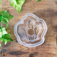 Load image into Gallery viewer, Crystal Cluster Sphere Holder Mold
